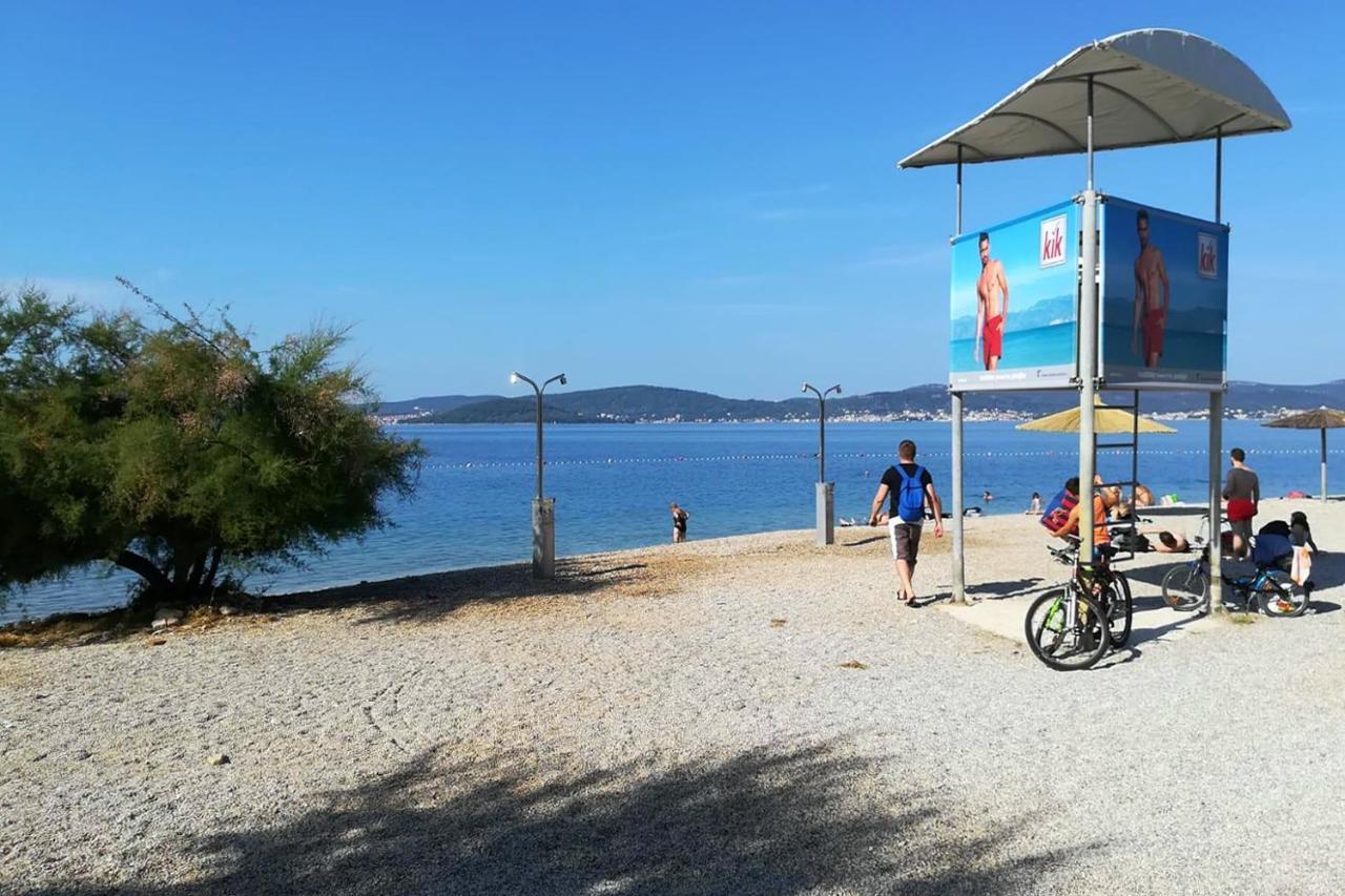 Family Friendly Apartments With A Swimming Pool Zadar - 18098 Eksteriør billede
